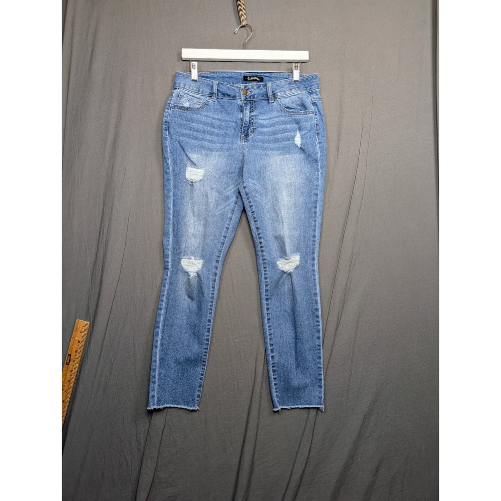 D. Jeans Women's Distressed Skinny Jeans Size‎ 10